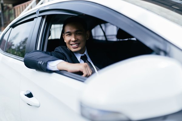 Location voiture à Toulouse : votre aventure commence ici